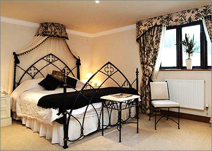 Wrought Iron Bed & Bedroom Furniture