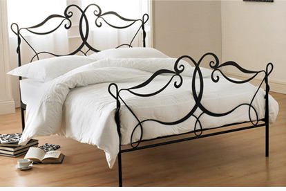 Wrought Iron Bed Design