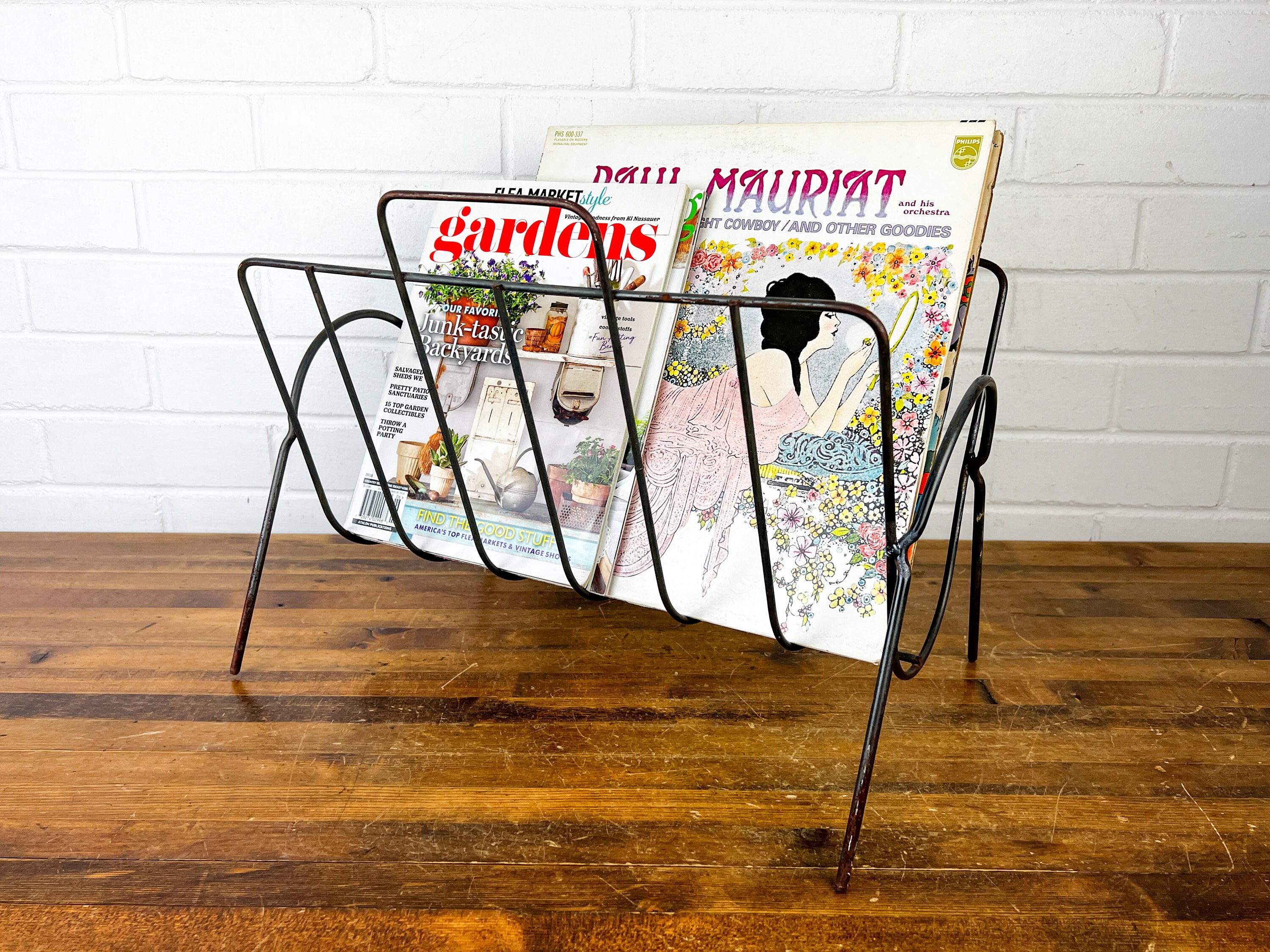 magazine-rack1