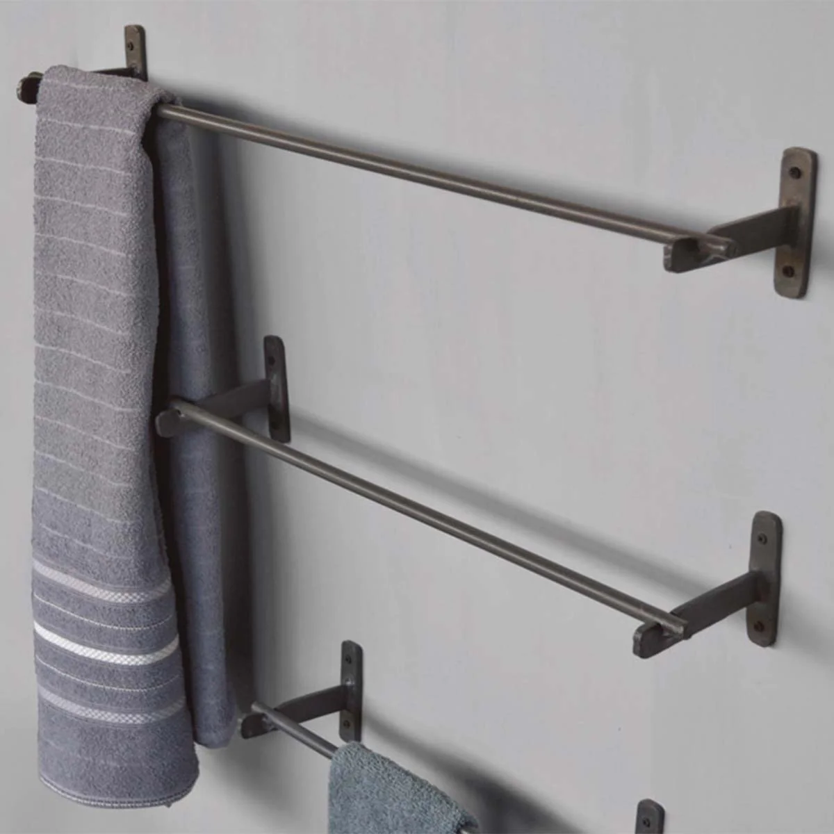 Towel-Bar2